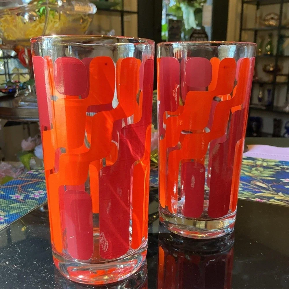 MCM‎ Atomic Set Of Four Geometric Design Glasses Gold Rimmed 60s